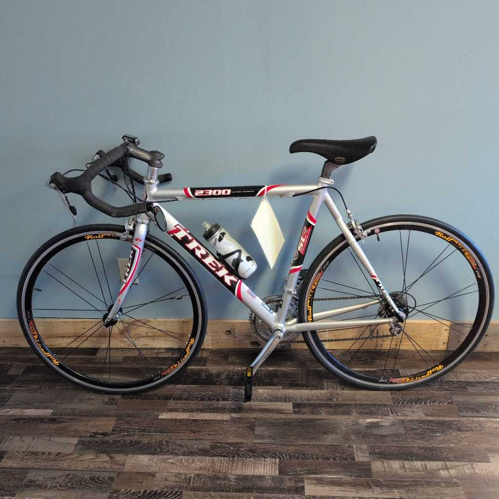 2300 road bike