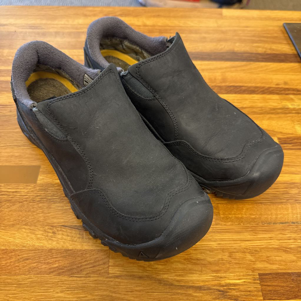 Waterproof slip-on shoe, womens