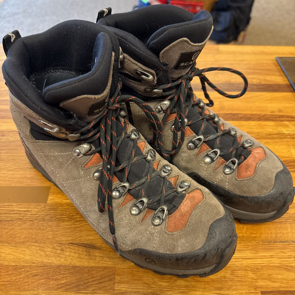 R-Evolution GTX boot, unisex