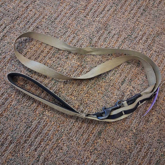 Trailhead Leash