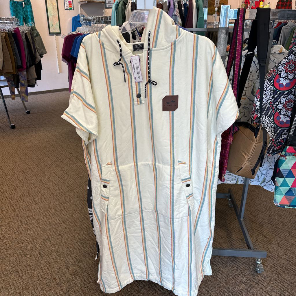 Natural Mystic Extra-Warm Poncho (new)