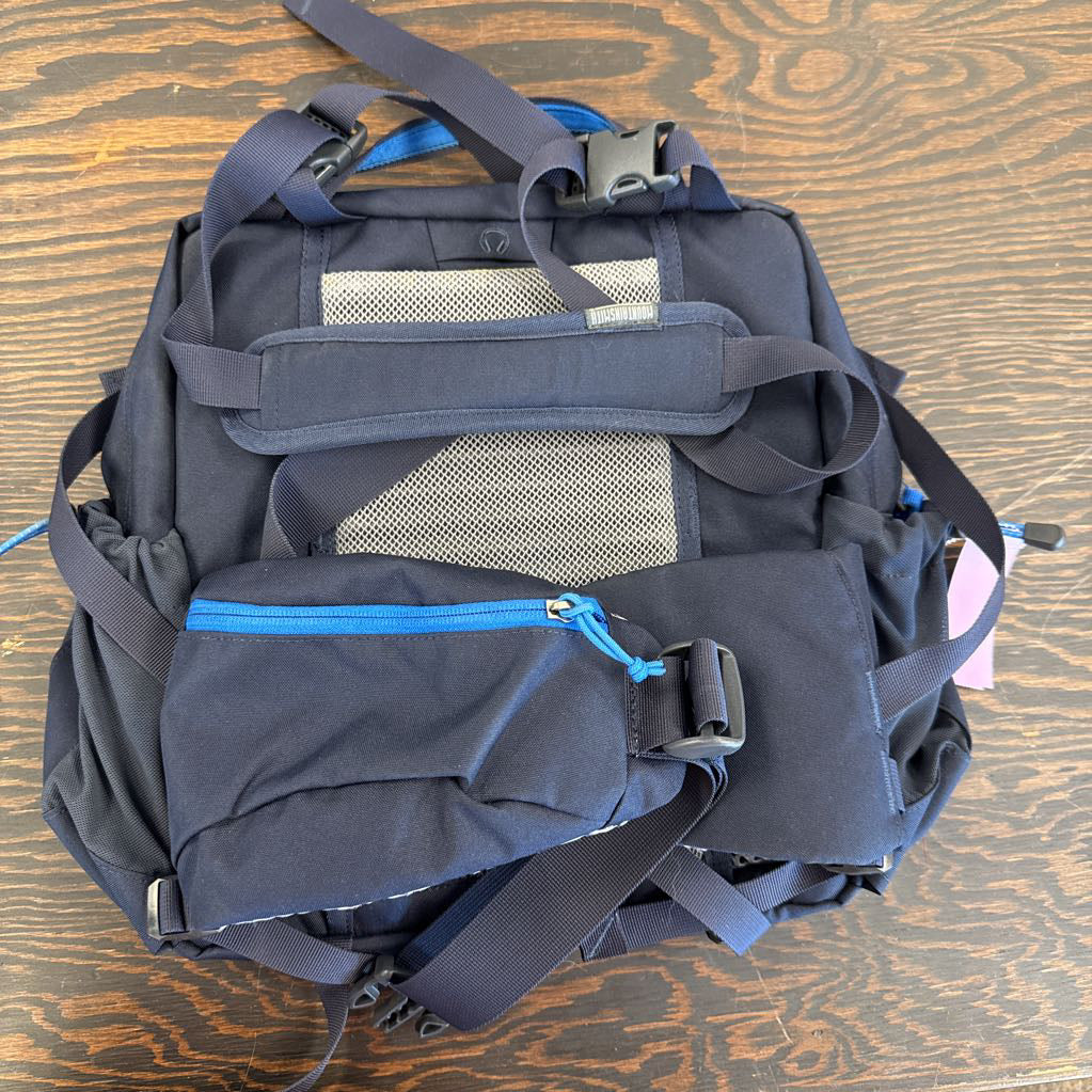 Messenger/crossbody bag