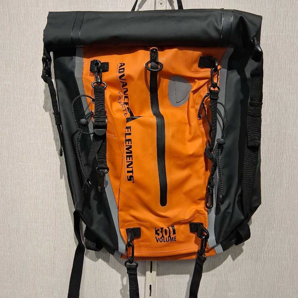 Deep Six Dry Backpack