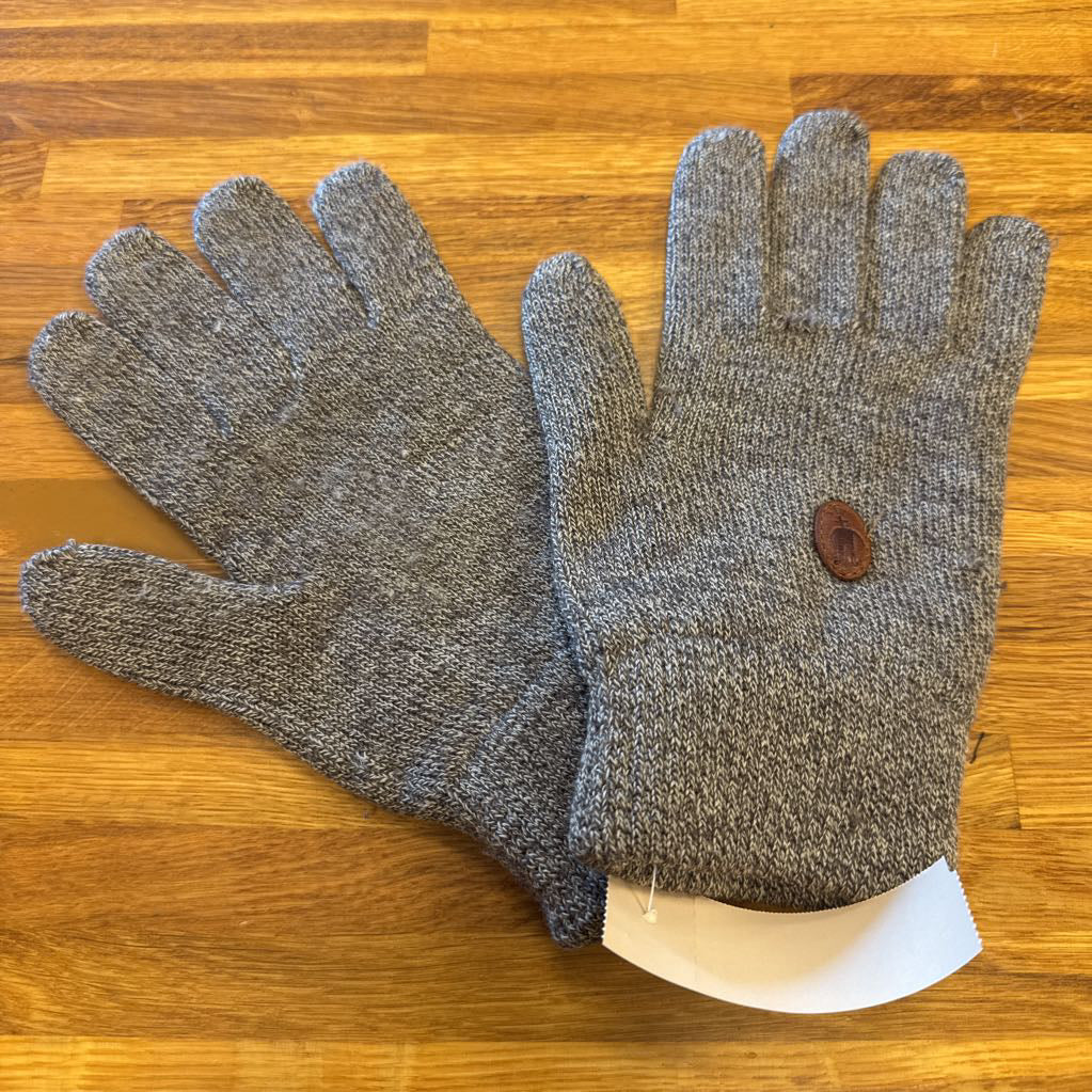 Knit wool glove