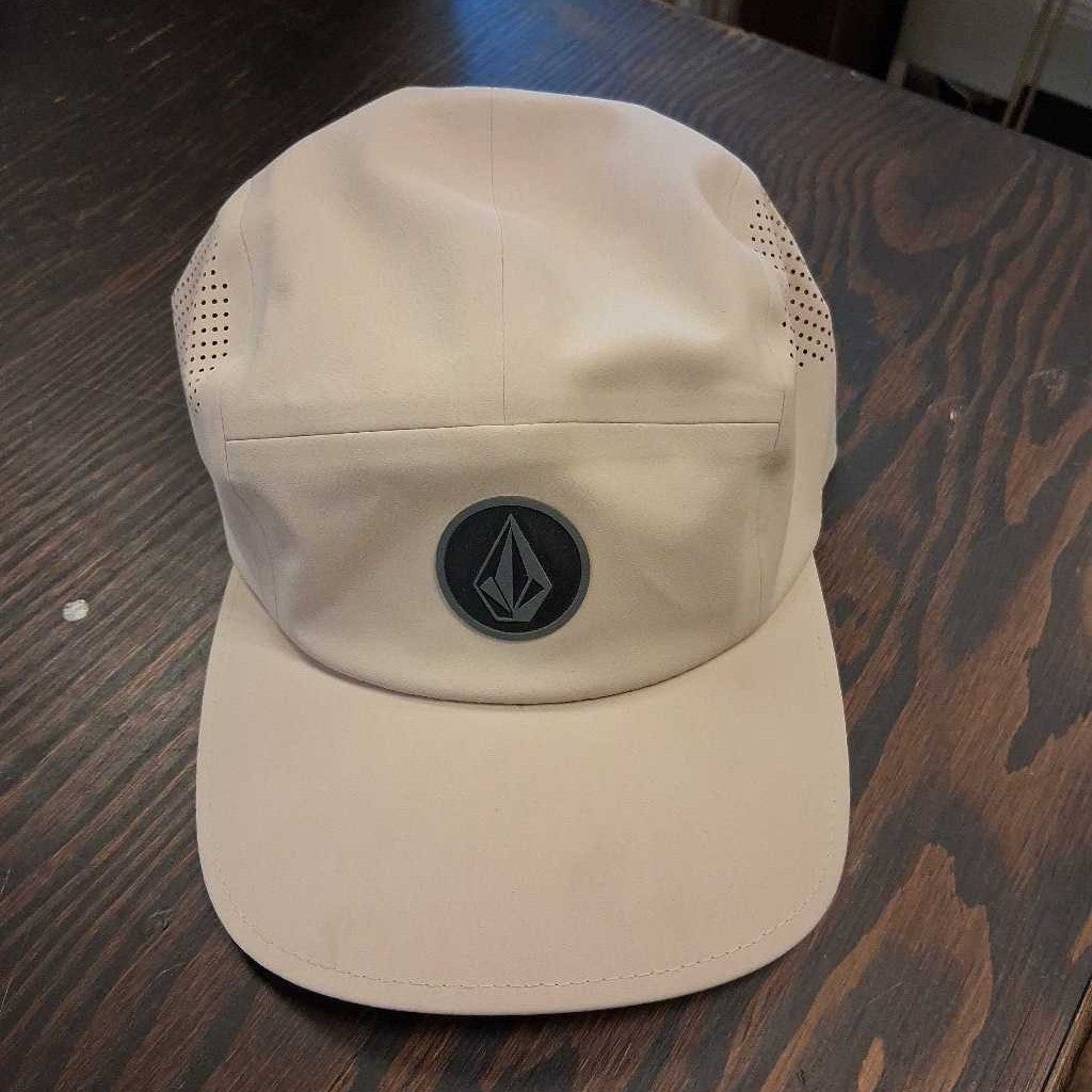 5 panel ventilated hat