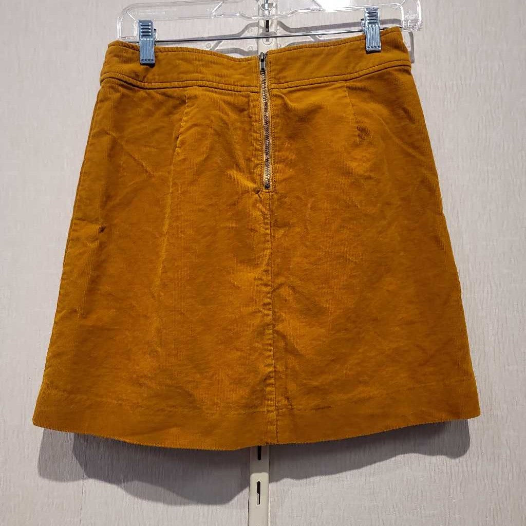 Corduroy skirt