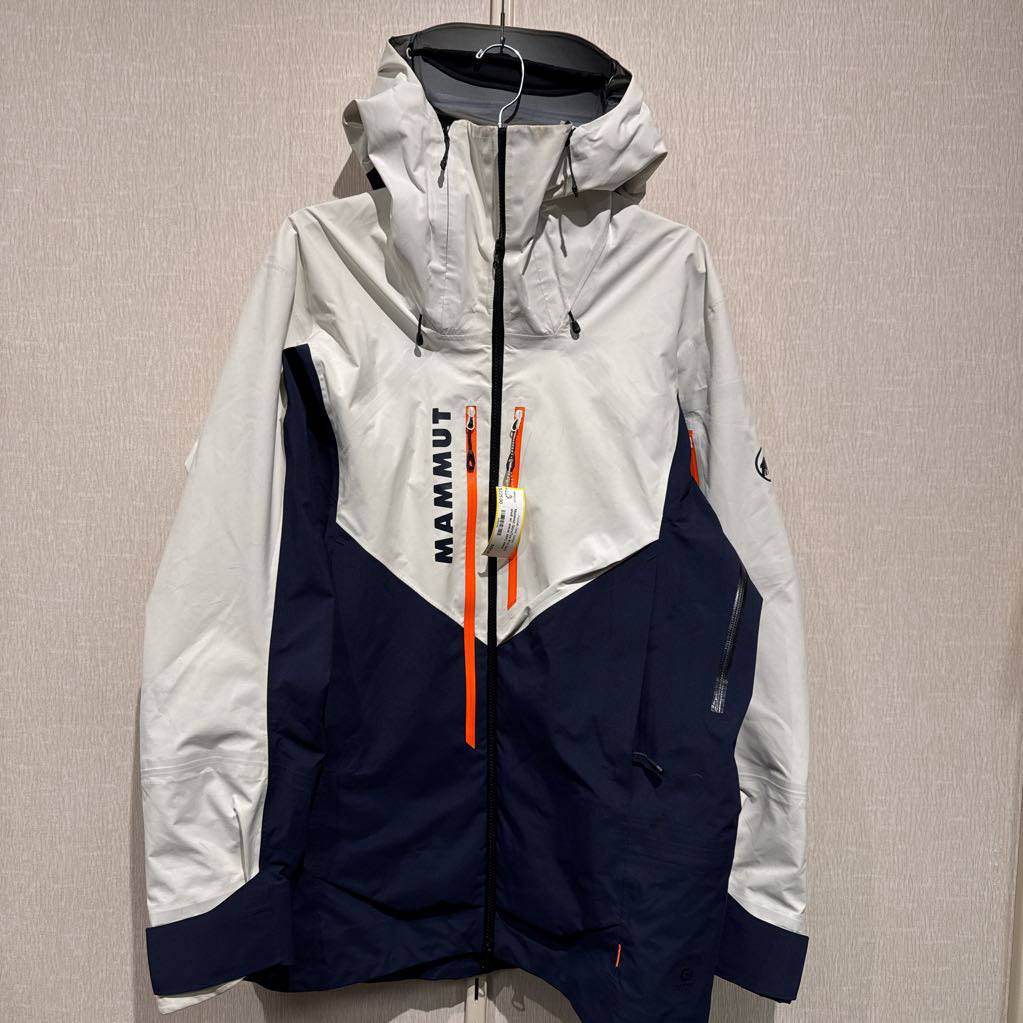 GoreTex Pro hard shell w/ snow skirt, mens