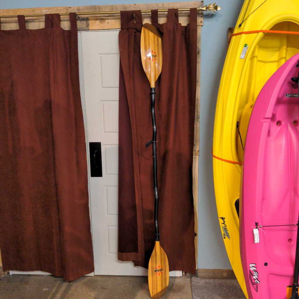 Seablade bent shaft touring paddle