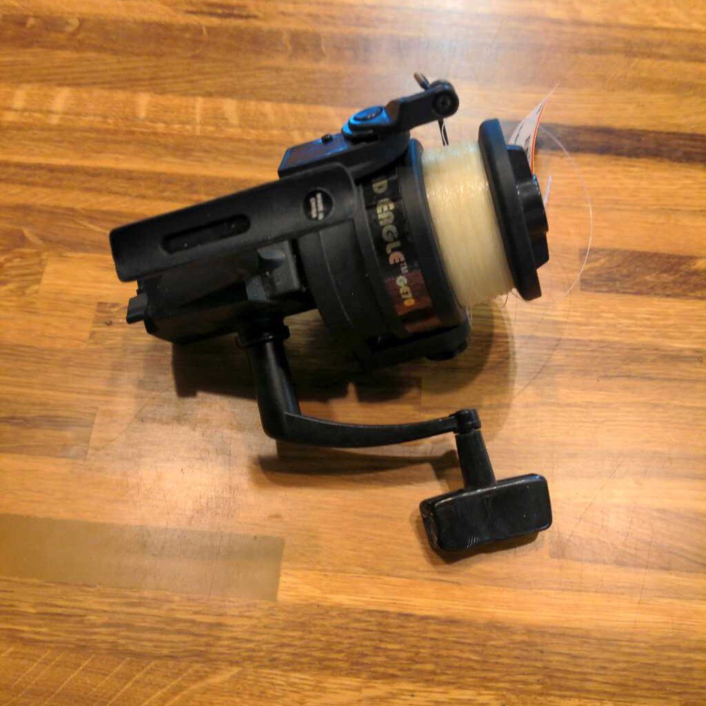 Grand Eagle GE70 spinning reel