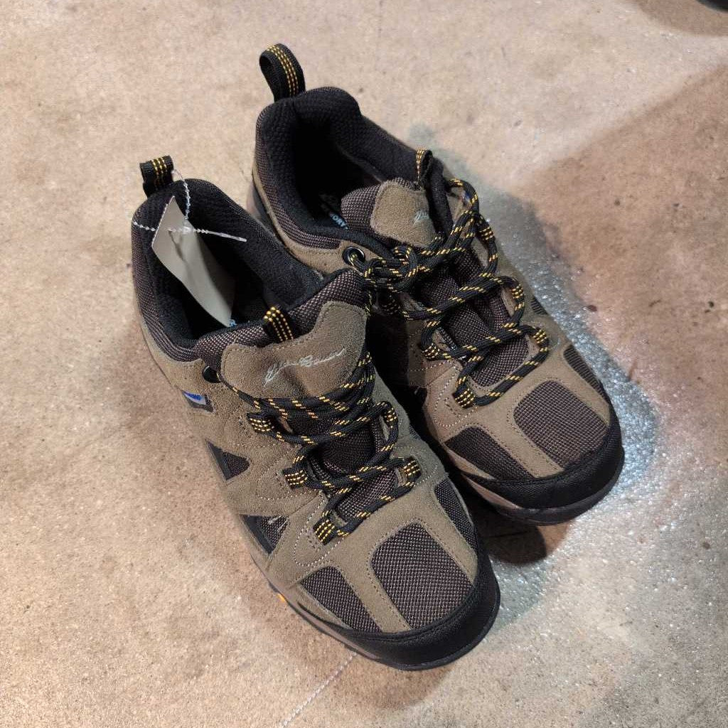Trail Running Shoes
