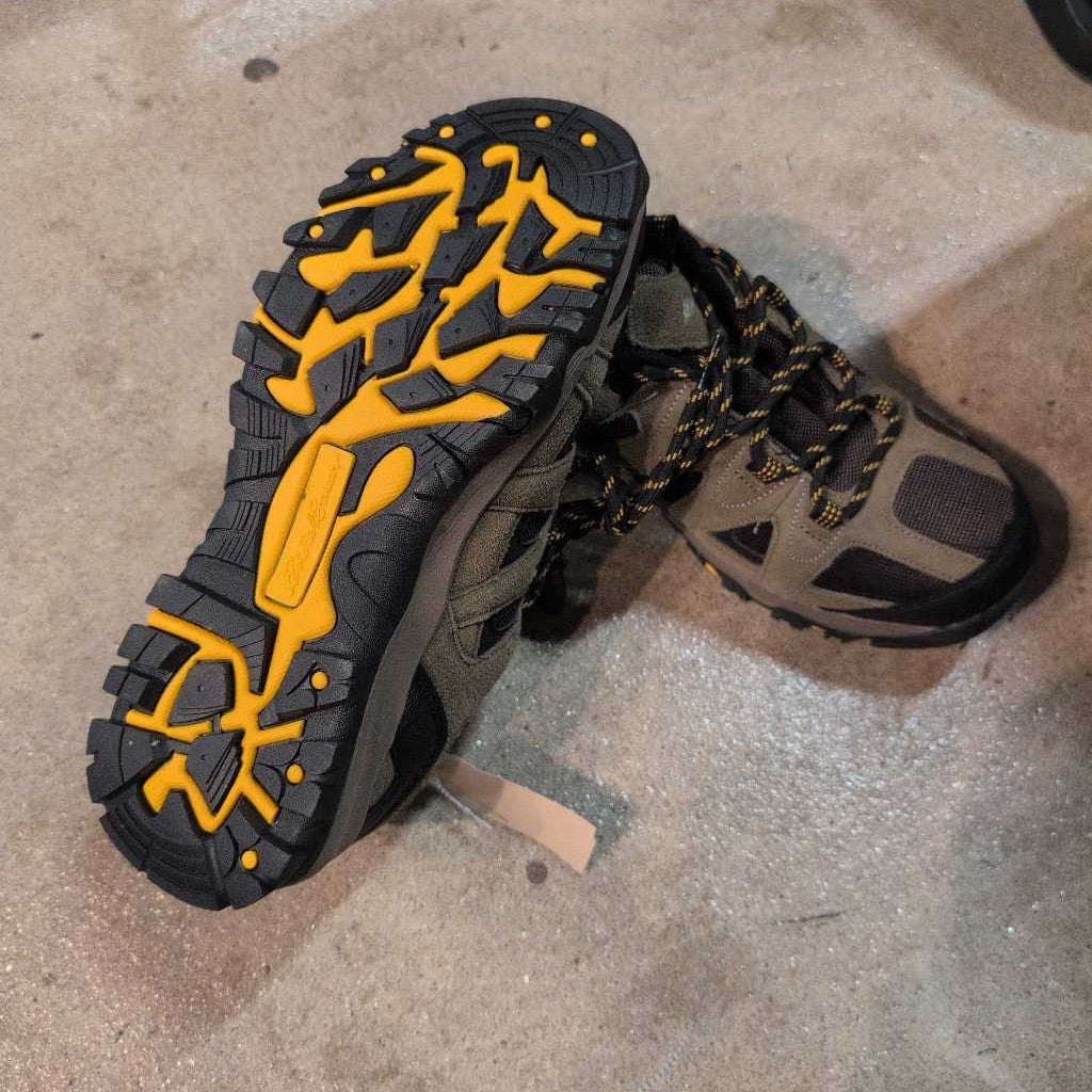 Trail Running Shoes