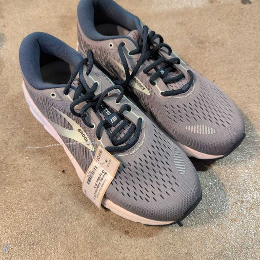 Trail Running Shoes