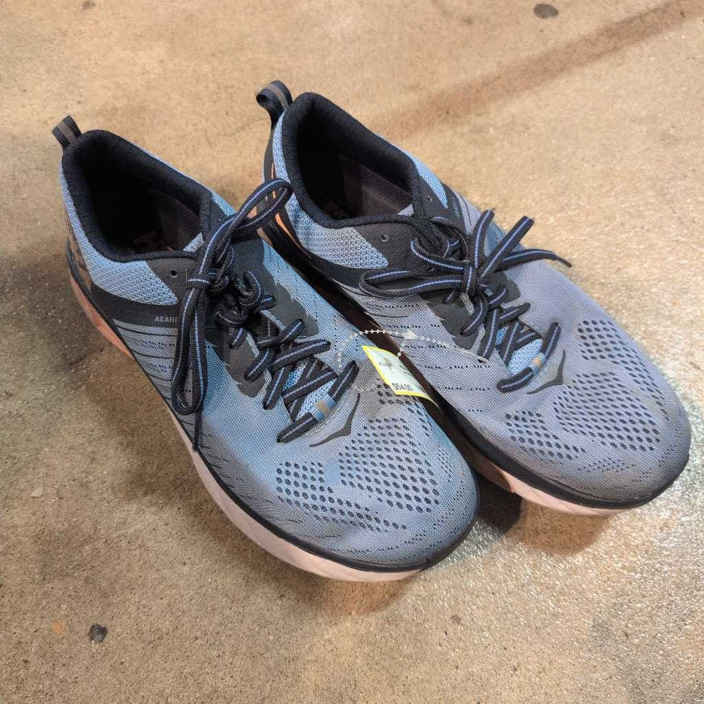 Arahi 3 running shoe, womens