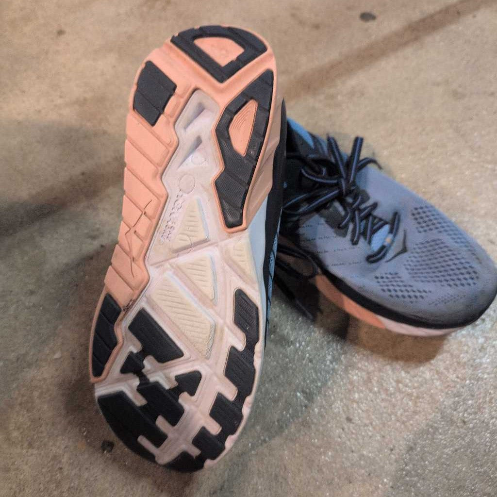 Arahi 3 running shoe, womens