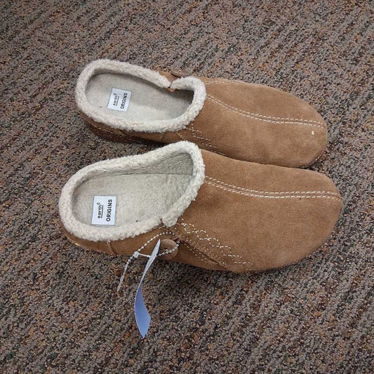 Clogs