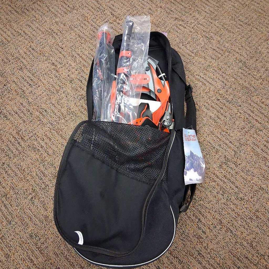 Snowshoes w/ trekking poles NWT