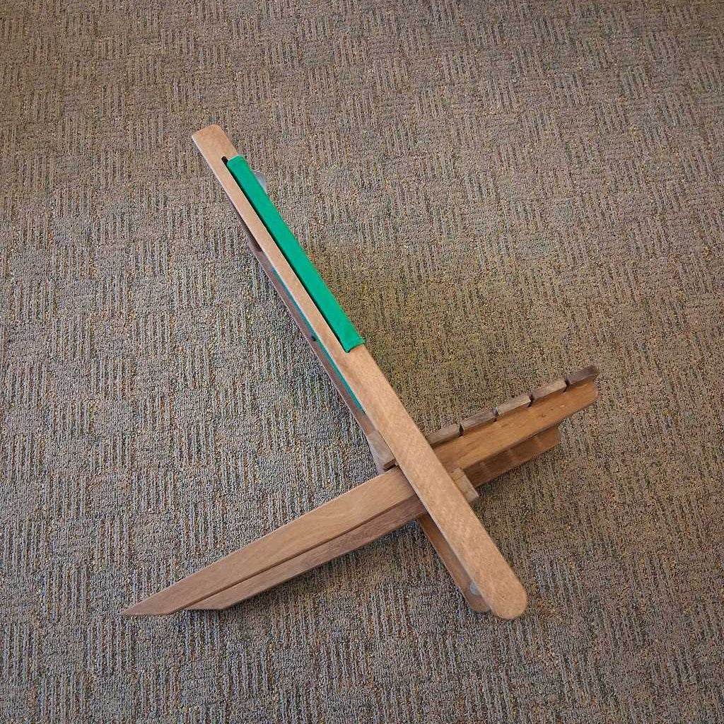 portable wood and canvas camp chair