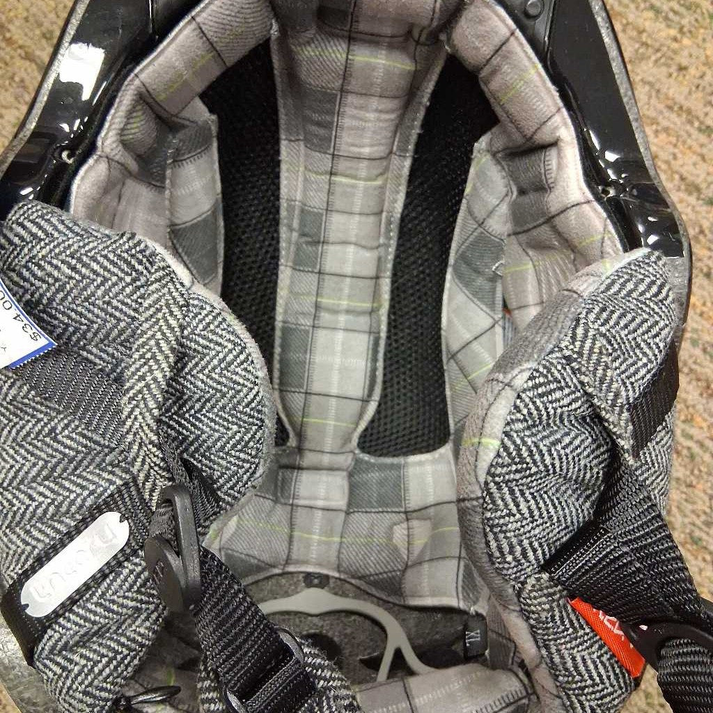 RED Theory ski helmet