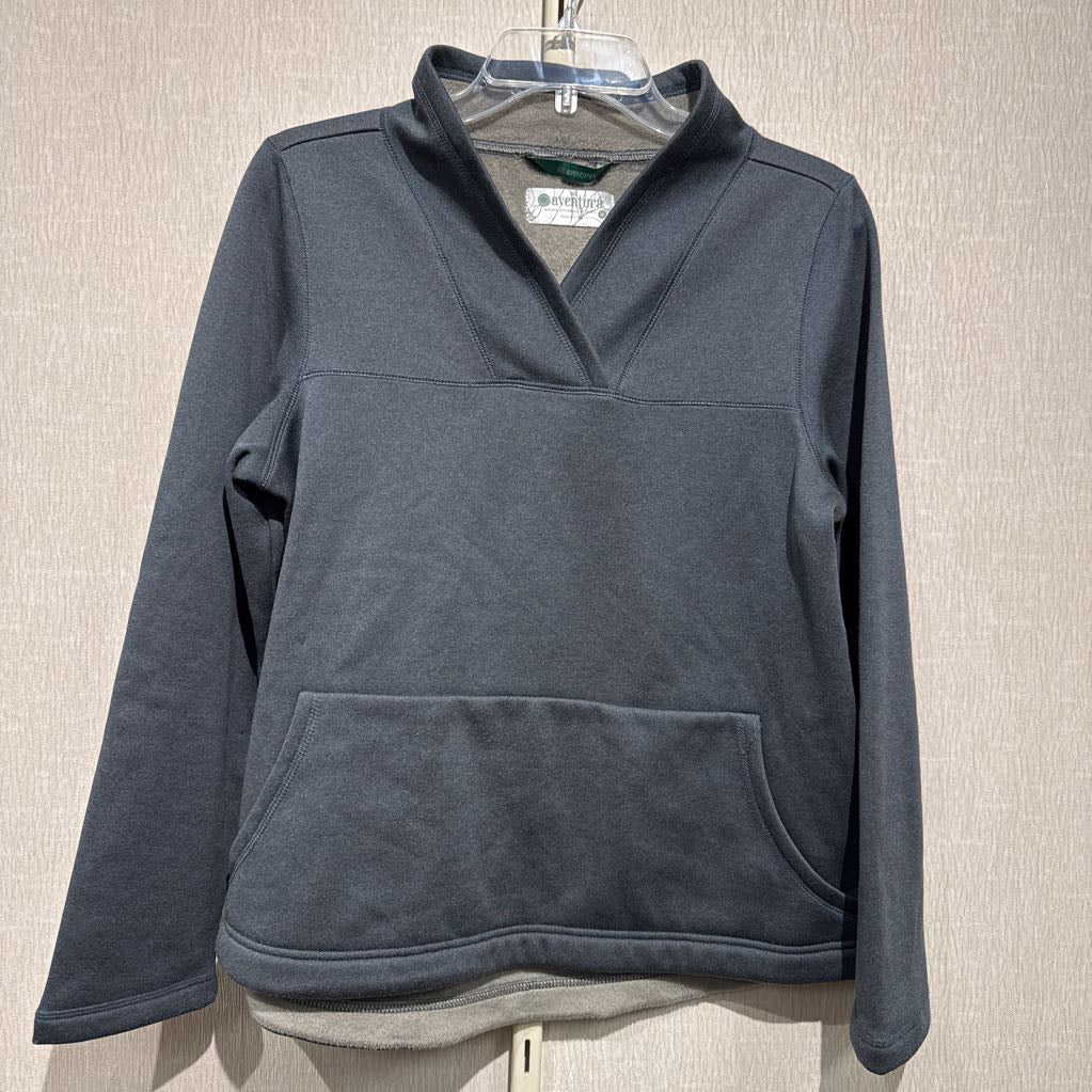 V neck pullover